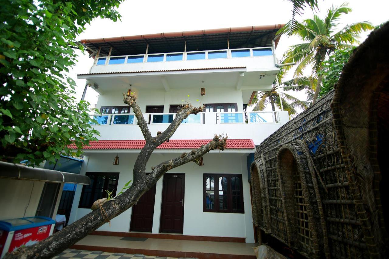 Shalom Beach Residency Alappuzha Exterior photo